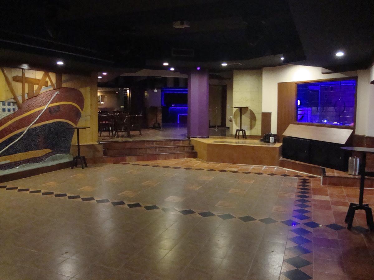 Hotel North Park Панчкула Екстериор снимка
